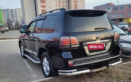 Toyota Land Cruiser 200, 2008 год, 2 950 000 рублей, 4 фотография