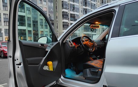 Volkswagen Tiguan I, 2009 год, 950 000 рублей, 10 фотография