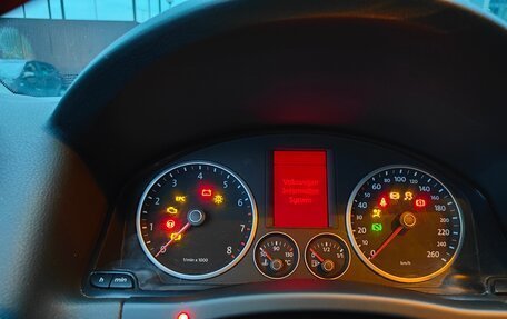 Volkswagen Tiguan I, 2009 год, 950 000 рублей, 13 фотография
