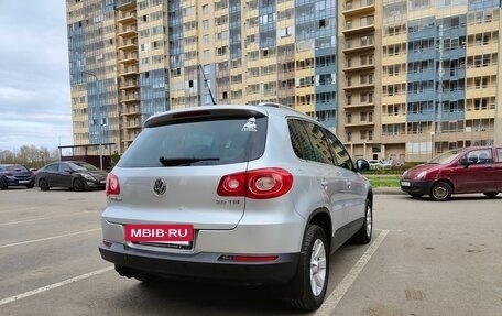 Volkswagen Tiguan I, 2009 год, 950 000 рублей, 4 фотография