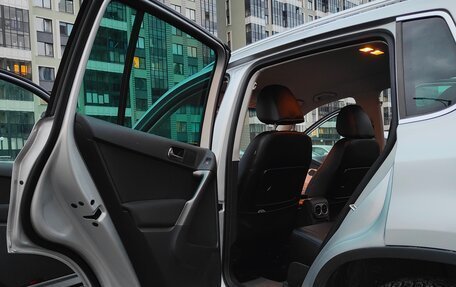 Volkswagen Tiguan I, 2009 год, 950 000 рублей, 22 фотография