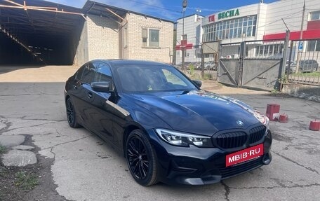 BMW 3 серия, 2021 год, 3 800 000 рублей, 2 фотография