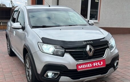 Renault Logan II, 2020 год, 980 000 рублей, 3 фотография