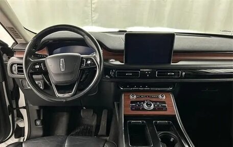 Lincoln Aviator II, 2022 год, 5 850 000 рублей, 23 фотография
