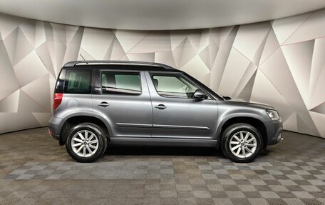 Skoda Yeti I рестайлинг, 2015 год, 1 397 000 рублей, 6 фотография