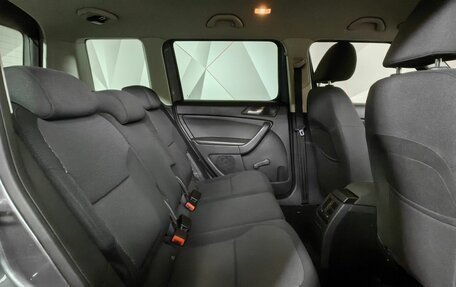 Skoda Yeti I рестайлинг, 2015 год, 1 397 000 рублей, 12 фотография
