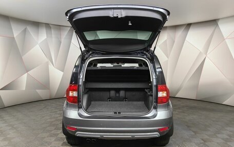 Skoda Yeti I рестайлинг, 2015 год, 1 397 000 рублей, 18 фотография