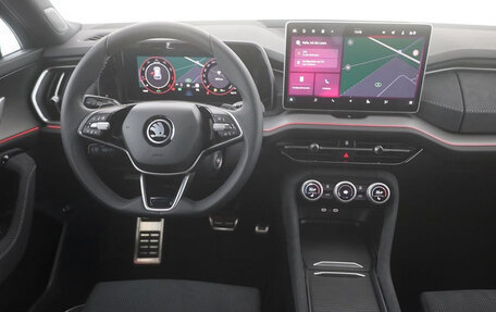 Skoda Kodiaq, 2025 год, 4 000 000 рублей, 8 фотография