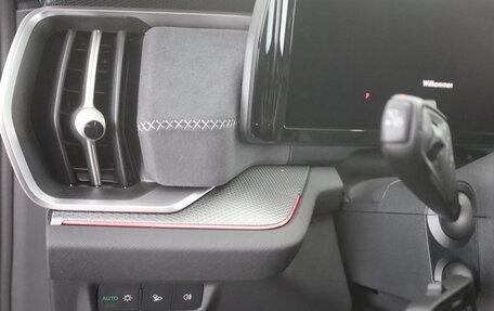 Skoda Kodiaq, 2025 год, 4 000 000 рублей, 21 фотография