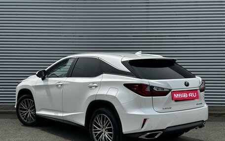 Lexus RX IV рестайлинг, 2017 год, 3 050 000 рублей, 4 фотография