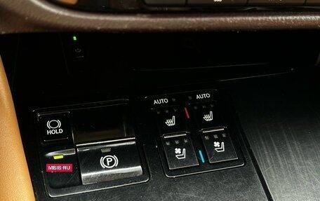 Lexus RX IV рестайлинг, 2017 год, 3 050 000 рублей, 15 фотография