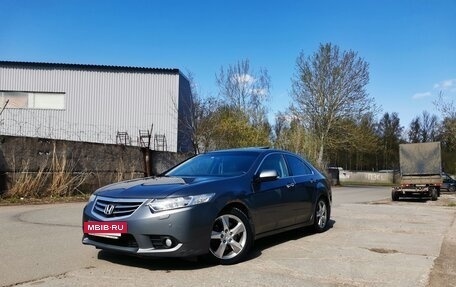 Honda Accord VIII рестайлинг, 2011 год, 1 250 000 рублей, 2 фотография
