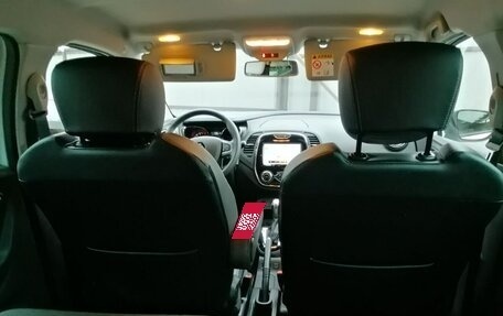 Renault Kaptur I рестайлинг, 2020 год, 2 050 000 рублей, 10 фотография
