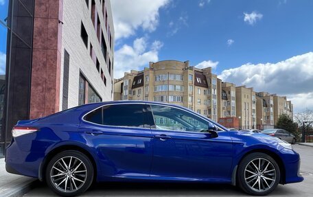 Toyota Camry, 2021 год, 3 520 000 рублей, 6 фотография