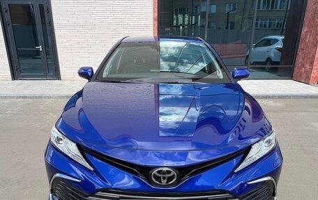 Toyota Camry, 2021 год, 3 520 000 рублей, 7 фотография