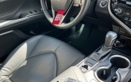 Toyota Camry, 2021 год, 3 520 000 рублей, 14 фотография