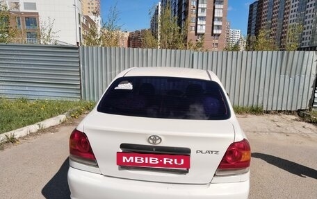 Toyota Platz, 2005 год, 400 000 рублей, 3 фотография