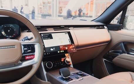 Land Rover Range Rover IV рестайлинг, 2022 год, 17 200 000 рублей, 14 фотография