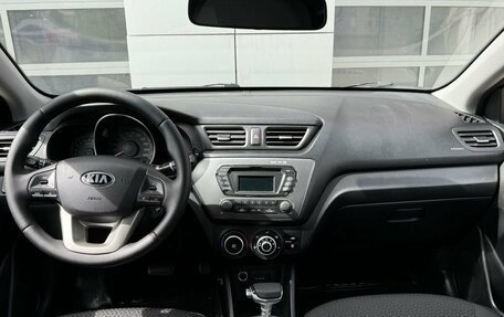 KIA Rio III рестайлинг, 2013 год, 985 000 рублей, 12 фотография