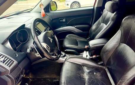 Mitsubishi Outlander III рестайлинг 3, 2007 год, 910 000 рублей, 9 фотография