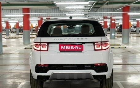 Land Rover Discovery Sport I рестайлинг, 2024 год, 5 600 000 рублей, 5 фотография