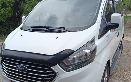 Ford Tourneo Custom I рестайлинг, 2018 год, 2 900 000 рублей, 8 фотография