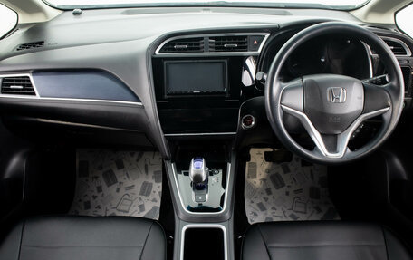 Honda Shuttle II, 2015 год, 1 199 000 рублей, 10 фотография
