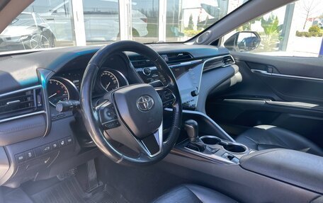Toyota Camry, 2018 год, 2 398 000 рублей, 12 фотография
