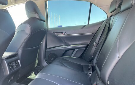 Toyota Camry, 2018 год, 2 398 000 рублей, 14 фотография