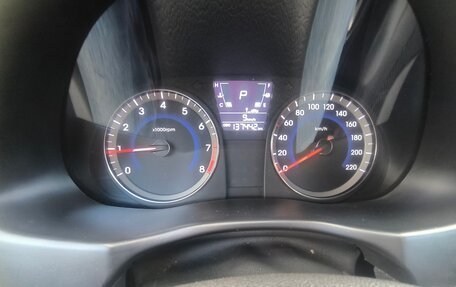 Hyundai Solaris II рестайлинг, 2014 год, 852 000 рублей, 3 фотография