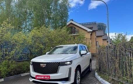 Cadillac Escalade V, 2022 год, 10 790 000 рублей, 2 фотография