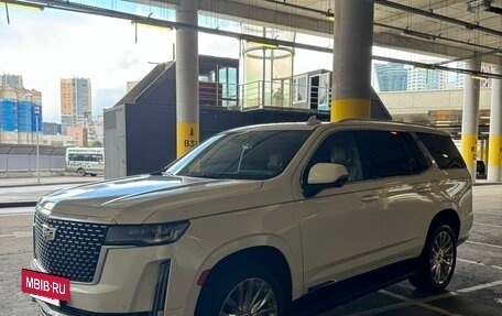 Cadillac Escalade V, 2022 год, 10 790 000 рублей, 8 фотография