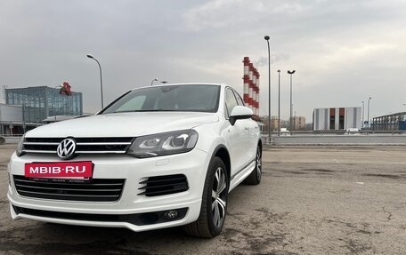 Volkswagen Touareg III, 2012 год, 3 000 000 рублей, 2 фотография