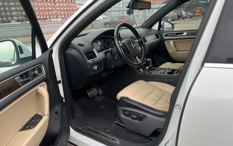 Volkswagen Touareg III, 2012 год, 3 000 000 рублей, 9 фотография