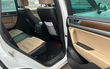 Volkswagen Touareg III, 2012 год, 3 000 000 рублей, 12 фотография