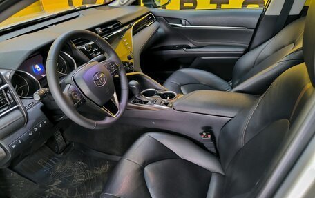 Toyota Camry, 2019 год, 2 299 000 рублей, 12 фотография