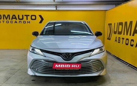Toyota Camry, 2019 год, 2 299 000 рублей, 5 фотография