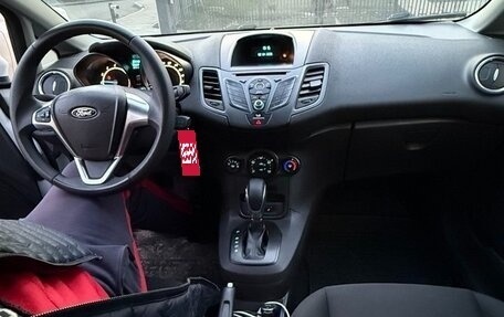Ford Fiesta, 2015 год, 750 000 рублей, 25 фотография
