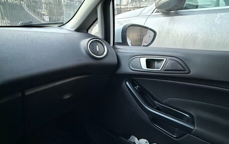 Ford Fiesta, 2015 год, 750 000 рублей, 27 фотография