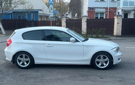 BMW 1 серия, 2010 год, 750 000 рублей, 7 фотография