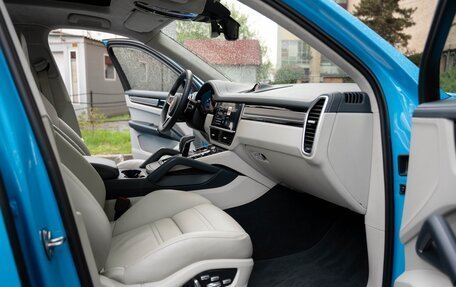 Porsche Cayenne III, 2018 год, 7 500 000 рублей, 25 фотография