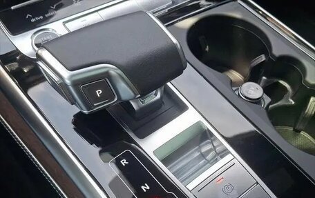 Audi Q8 I, 2022 год, 6 927 920 рублей, 15 фотография