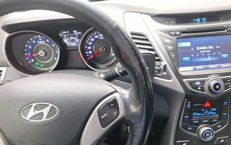 Hyundai Elantra V, 2014 год, 1 250 000 рублей, 6 фотография