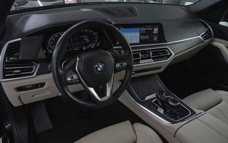 BMW X5, 2022 год, 6 000 000 рублей, 13 фотография