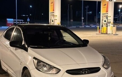 Hyundai Solaris II рестайлинг, 2012 год, 870 000 рублей, 1 фотография