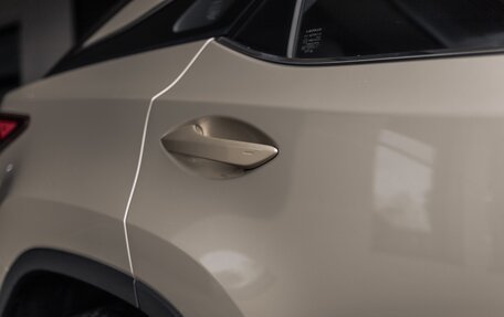 Lexus RX IV рестайлинг, 2019 год, 5 300 000 рублей, 12 фотография