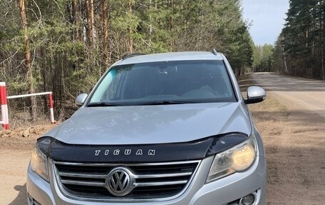 Volkswagen Tiguan I, 2010 год, 970 000 рублей, 3 фотография
