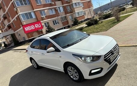 Hyundai Solaris II рестайлинг, 2019 год, 1 350 000 рублей, 2 фотография