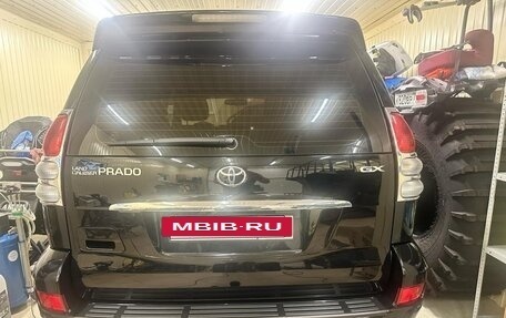 Toyota Land Cruiser Prado 120 рестайлинг, 2008 год, 7 000 000 рублей, 3 фотография