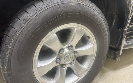 Toyota Land Cruiser Prado 120 рестайлинг, 2008 год, 7 000 000 рублей, 16 фотография